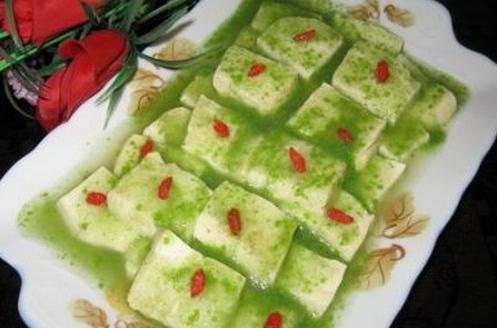 教你在家制作美味的翡翠杞玉豆腐-八优楼